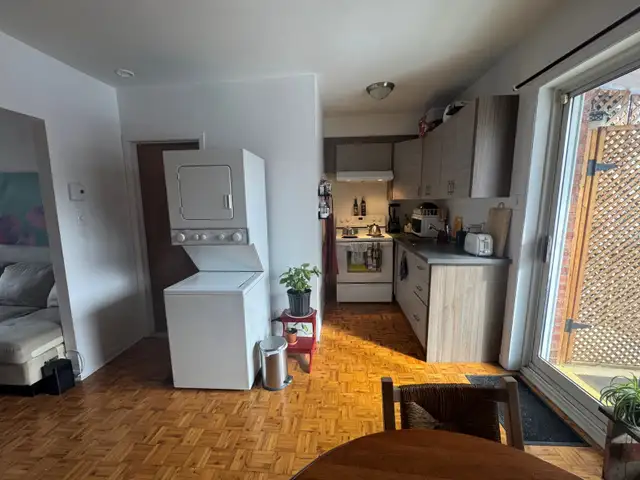 MIGNON PETIT 4 1/2, 2 PETITES CHAMBRE, PRÈS MÉTRO PAPINEAU - Photo 4