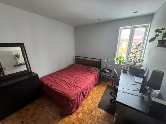 MIGNON PETIT 4 1/2, 2 PETITES CHAMBRE, PRÈS MÉTRO PAPINEAU - Photo 8