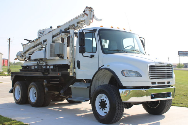 2015 Freightliner M2 Texoma 330-12 Digger Derrick - Photo 4