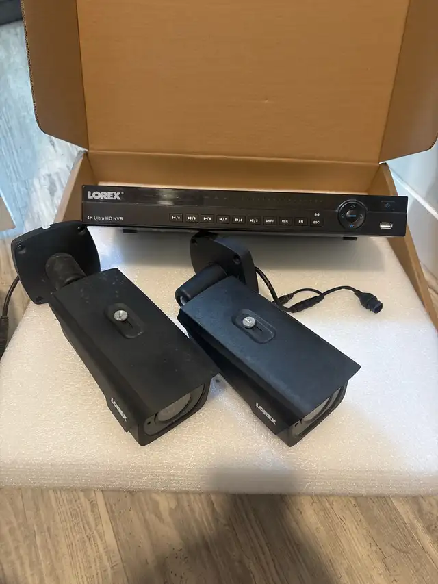 Lorex 4K HD NVR Security System w/ 2 Bullet Cameras – Outdoor HD