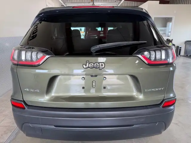 2019 Jeep Cherokee Sport / 4x4 / Low K / 0 Accident / 1 Owner - Photo 4