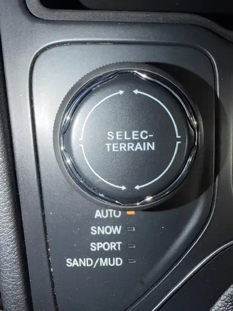 2019 Jeep Cherokee Sport / 4x4 / Low K / 0 Accident / 1 Owner - Photo 19