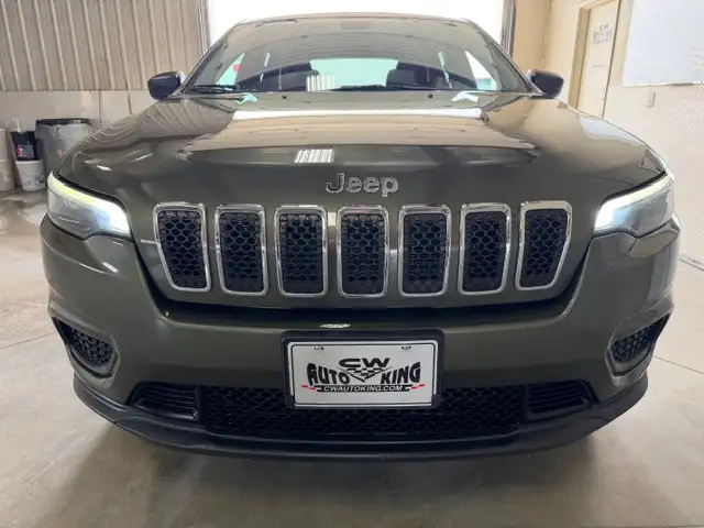 2019 Jeep Cherokee Sport / 4x4 / Low K / 0 Accident / 1 Owner - Photo 23