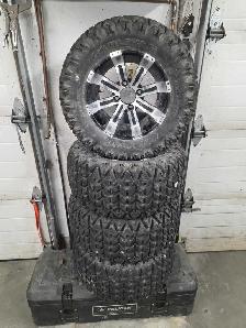 23x10.5R12 Golf Cart Wheels & Tires