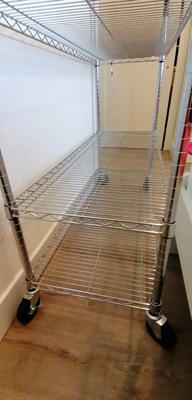 Heavy-duty 6-tier Adjustable wire shelving rack with wheels in c