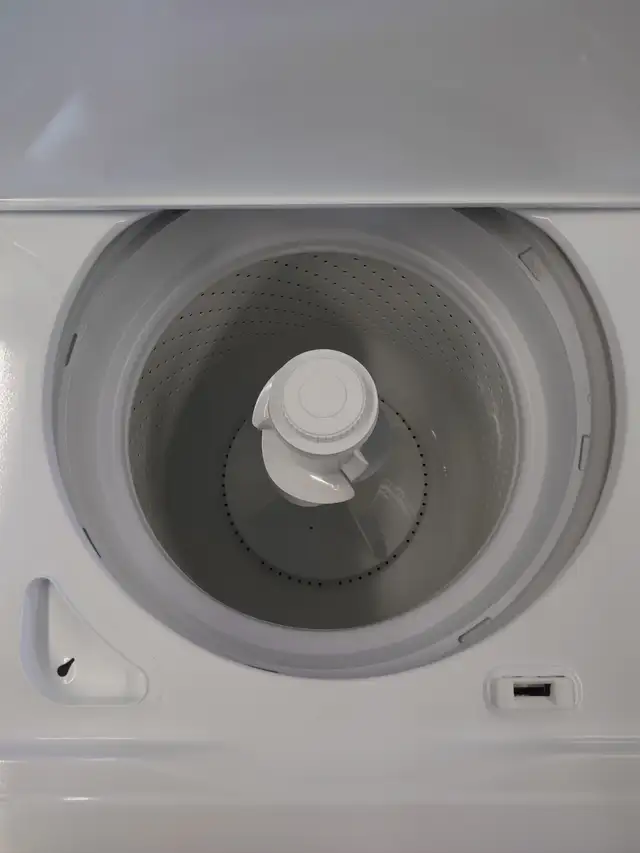 Whirlpool '27' White Top Load Washer on Sale‼️ - Photo 6