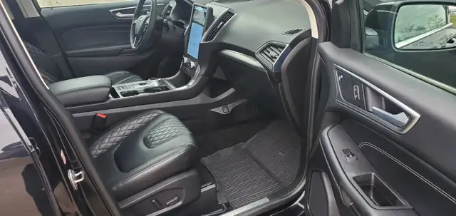 2024 Ford Edge Titanium - Fully Loaded, Pano Roof, Remote Stater - Photo 12