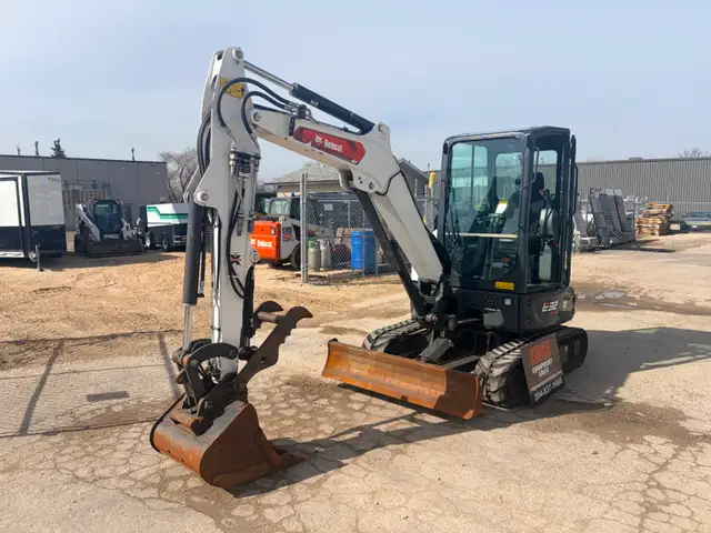 2022 BOBCAT E32 EXCAVATOR-KUBOTA, JOHN DEERE ETC - Photo 5