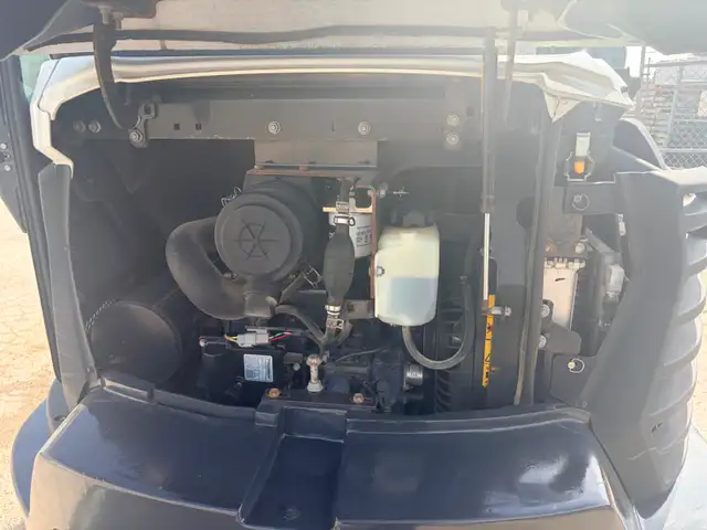 2022 BOBCAT E32 EXCAVATOR-KUBOTA, JOHN DEERE ETC - Photo 9