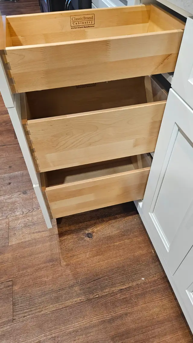 One day sale: Enjoy extra 10% on all vanities - Photo 2