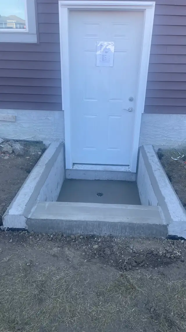 GET  YOURS FOR YOUR SIDE ENTRANCE BASEMENT DEVELOPMENT - Photo 2