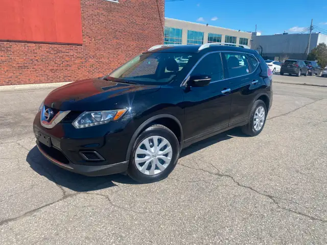 2015 Nissan Rogue AWD excellent condition