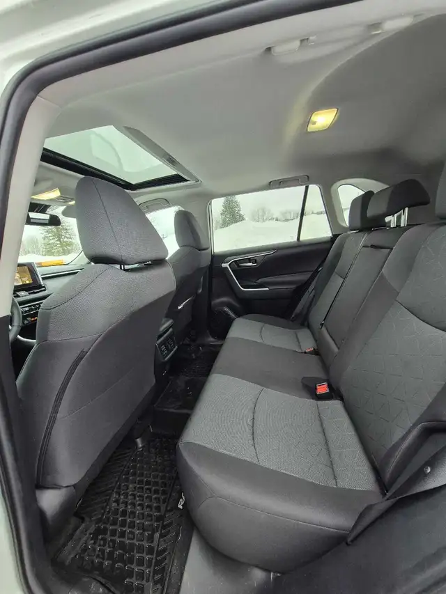 Rav4 XLE 2023 - Photo 8