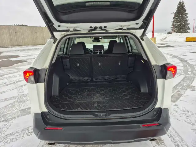 Rav4 XLE 2023 - Photo 9