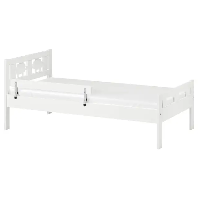 Ikea Kritter bed with mattress