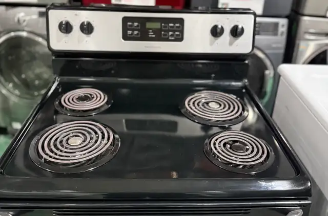 Frigidaire Stove S4210 - Photo 3