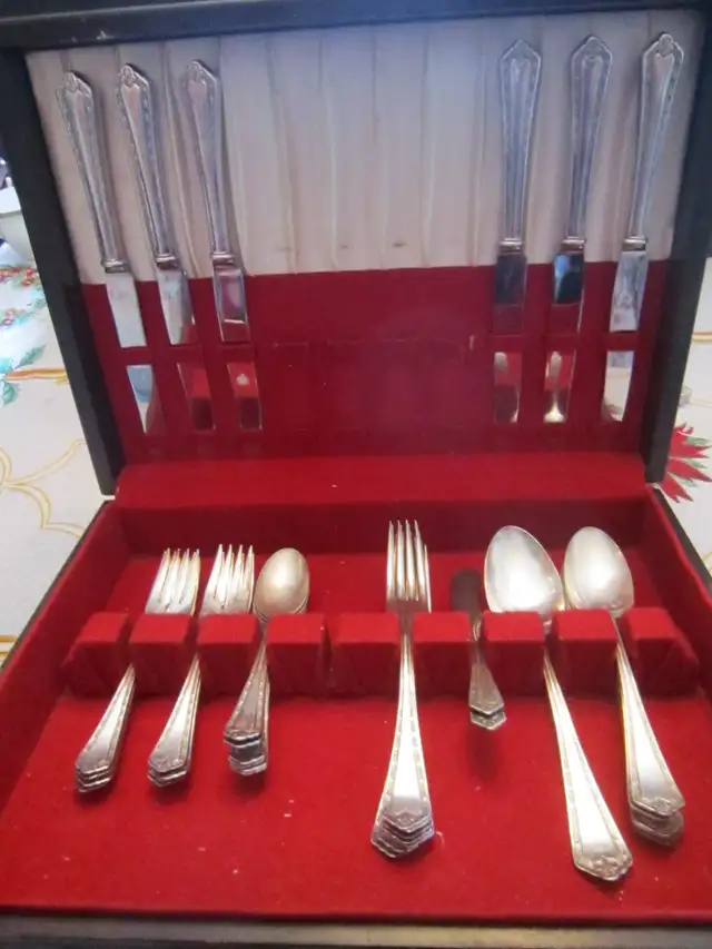 #268  HAMPDEN silverware set for 6 - Photo 2
