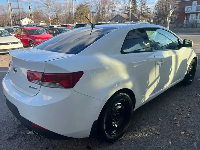 2012 Kia Forte Koup - Photo 7