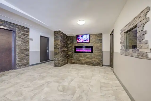 BRAND NEW 1BR   BALCONY – ALL UTILITIES INCLUDED - Photo 2