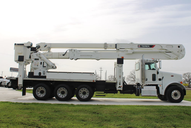 2016 Peterbilt 365 Terex TM125 Bucket Truck - Photo 3