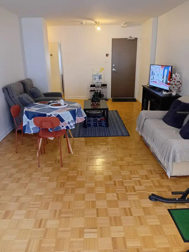 Lease transfer/Transfert bail - Apartment 1 BD - Montreal H3V1C7 - Photo 2