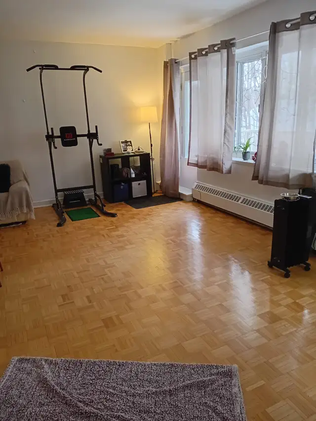 Lease transfer/Transfert bail - Apartment 1 BD - Montreal H3V1C7 - Photo 3