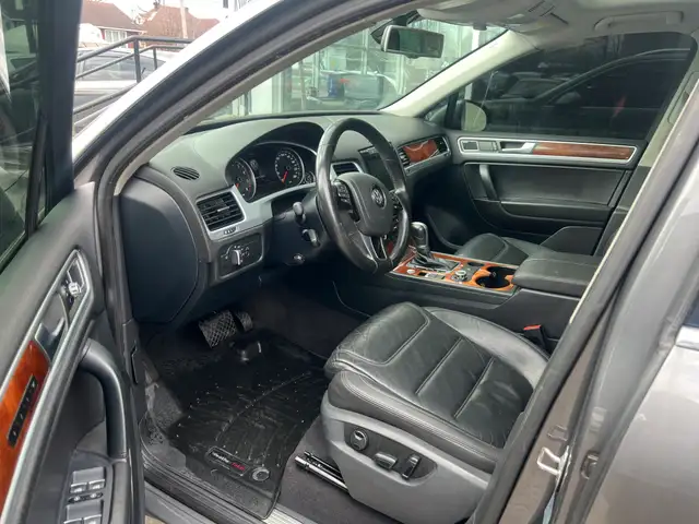 2013 Volkswagen Touareg - Photo 13