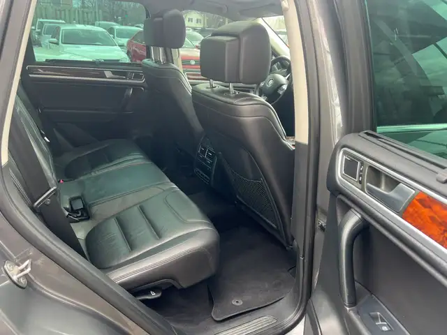 2013 Volkswagen Touareg - Photo 15