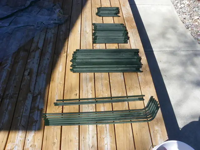 Greenhouses - Photo 3