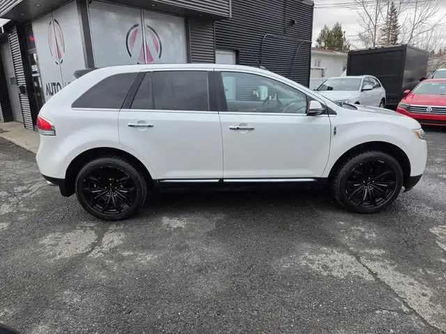 Lincoln MKX 2013 CUIR TOIT PANO 4X4 NAVIGATION - Photo 9