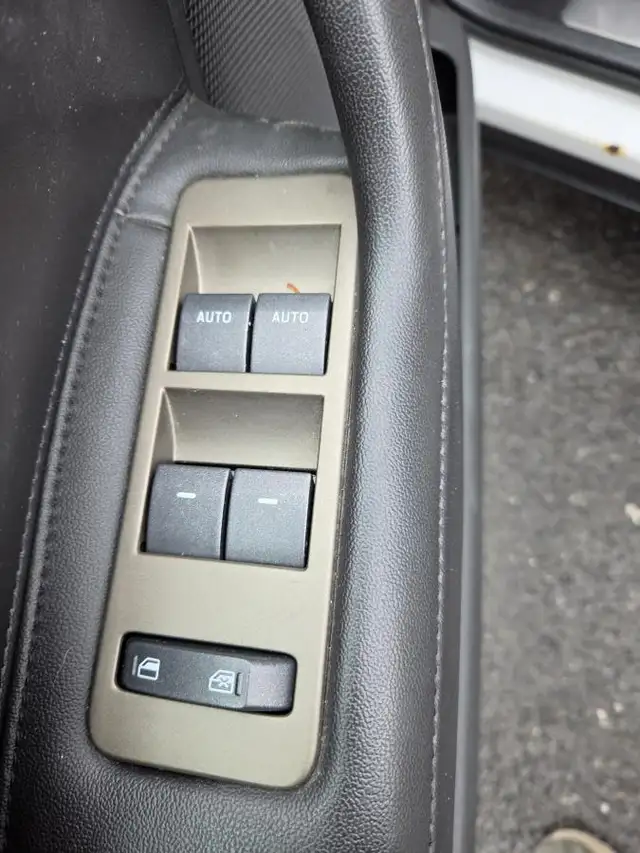 Lincoln MKX 2013 CUIR TOIT PANO 4X4 NAVIGATION - Photo 17