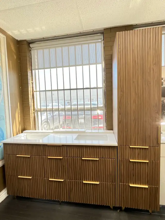 Evolution 3 – Custom Fluted Bathroom Cabinet Collection - Photo 5