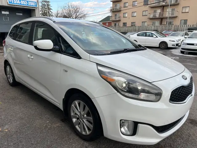 2016 Kia Rondo - Photo 6