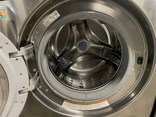 Laveuse seule frontale stainless LG (remis à neuf) - Photo 3