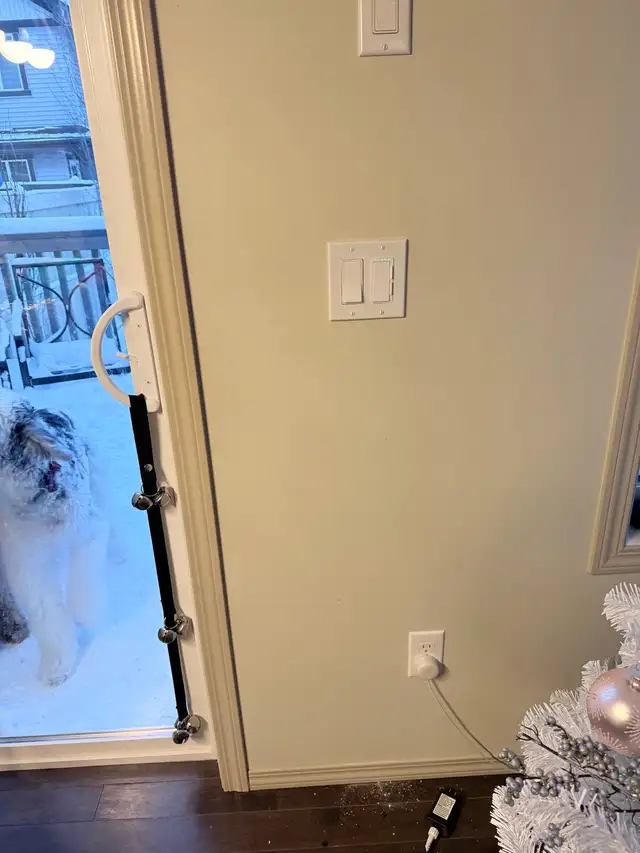 Electrician - Photo 4