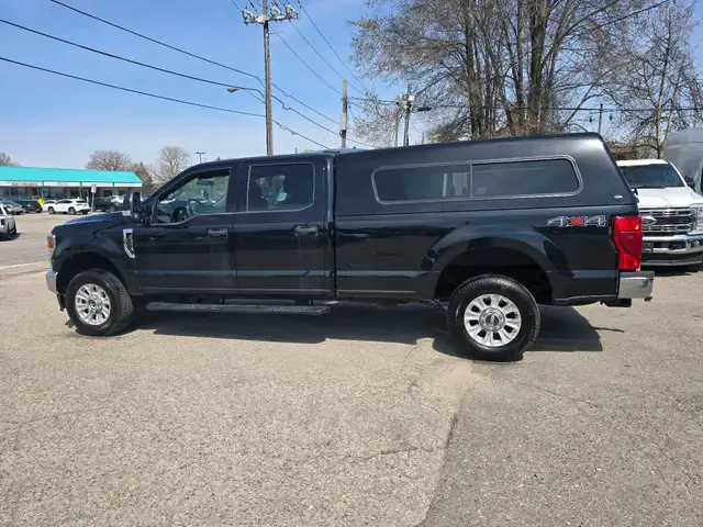 2022 Ford F250 XLT - Photo 3