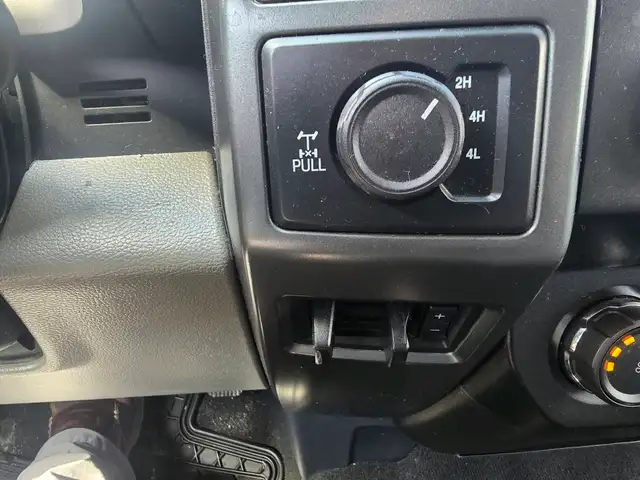 2022 Ford F250 XLT - Photo 9