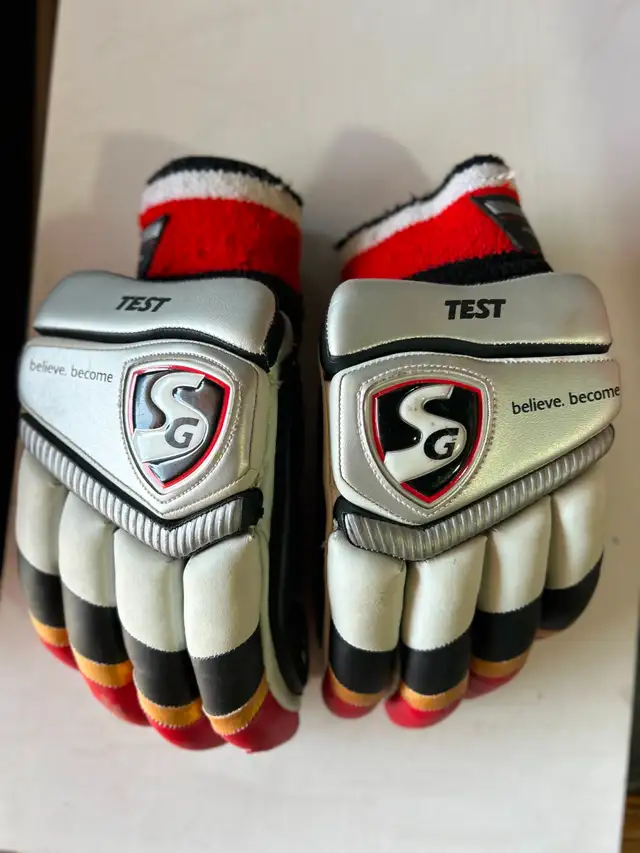 TWO SG MAXLITE ULTIMATE BATTING CRICKET GLOVES-SENIOR