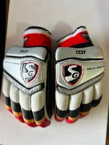 TWO SG MAXLITE ULTIMATE BATTING CRICKET GLOVES-SENIOR