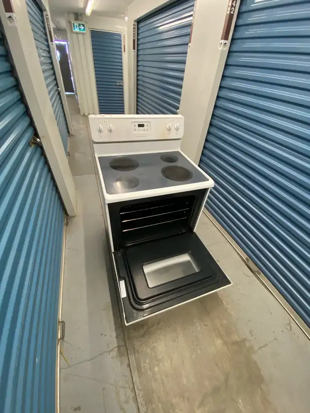 WHITE ELECTRIC STOVE OVEN - Photo 9