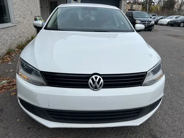 2014 Volkswagen Jetta Sedan - Photo 3