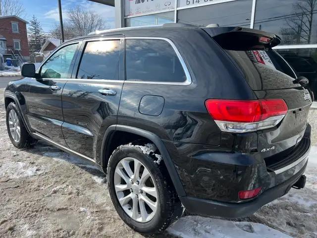 2017 Jeep Grand Cherokee - Photo 11