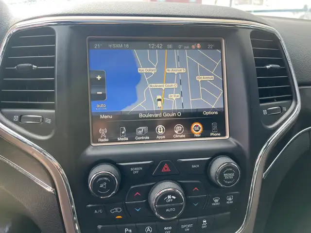 2017 Jeep Grand Cherokee - Photo 25