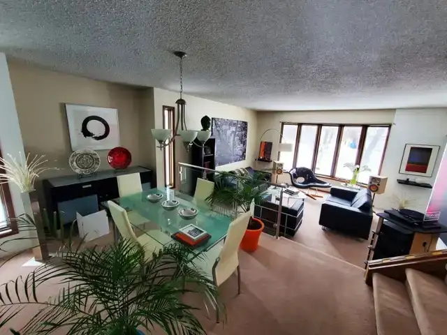 Room for Rent - Close to the U of M ! - Photo 8