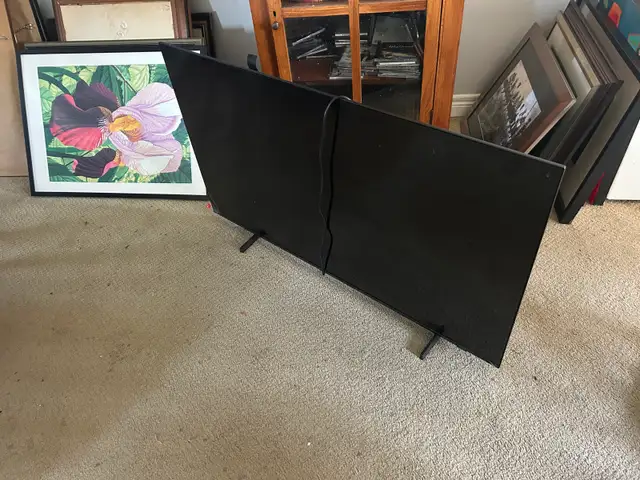 Samsung TV 60 inch 4K Smart TV Year: 2025 - Photo 3