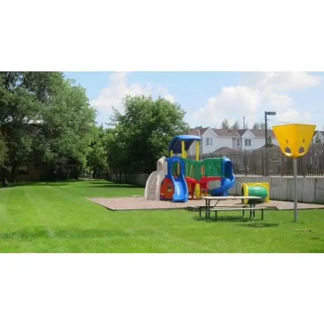 2 Bedroom June 1, Located on the main floor, ONE month free rent - Photo 7