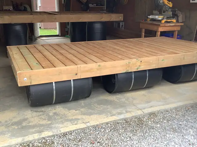 floating dock - Photo 3