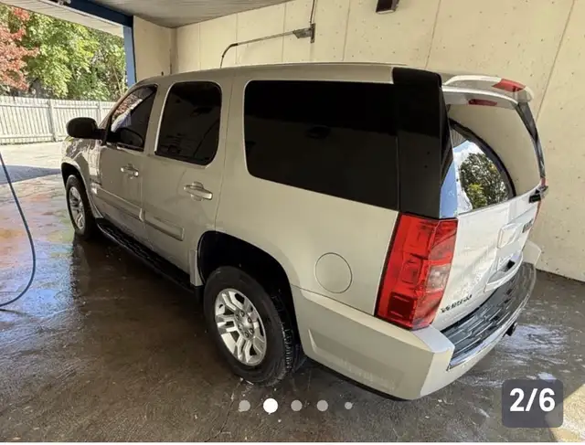 2008 GMC YUKON HYBRID - Photo 4