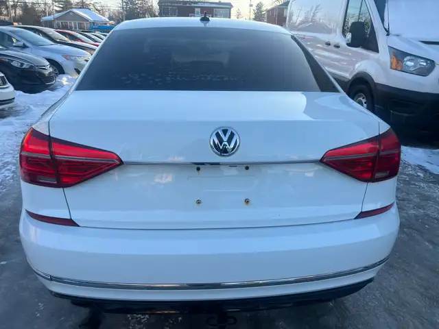 2016 Volkswagen Passat - Photo 9