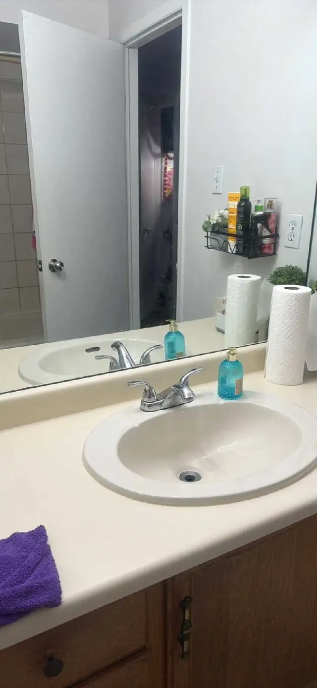 Room for rent for Female only - Photo 2